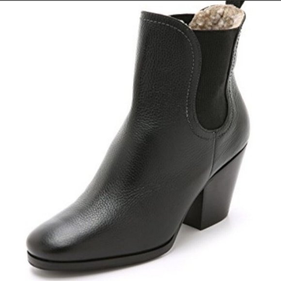 RACHEL COMEY Pebbled Nassau Chelsea Boots Heel Leather Sherpa Lined Size 6 - Picture 1 of 10